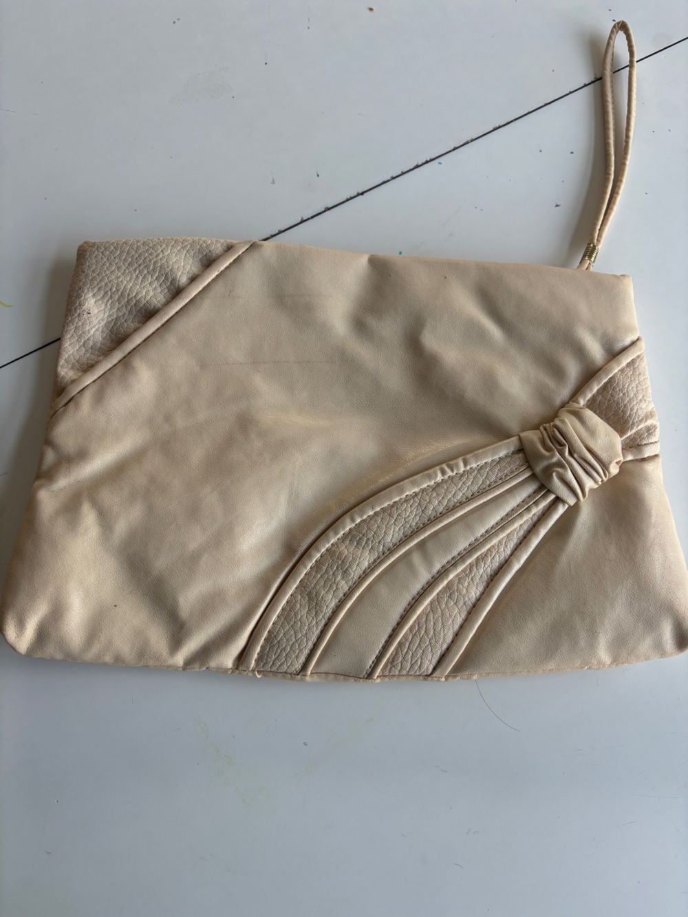Vintage clutch